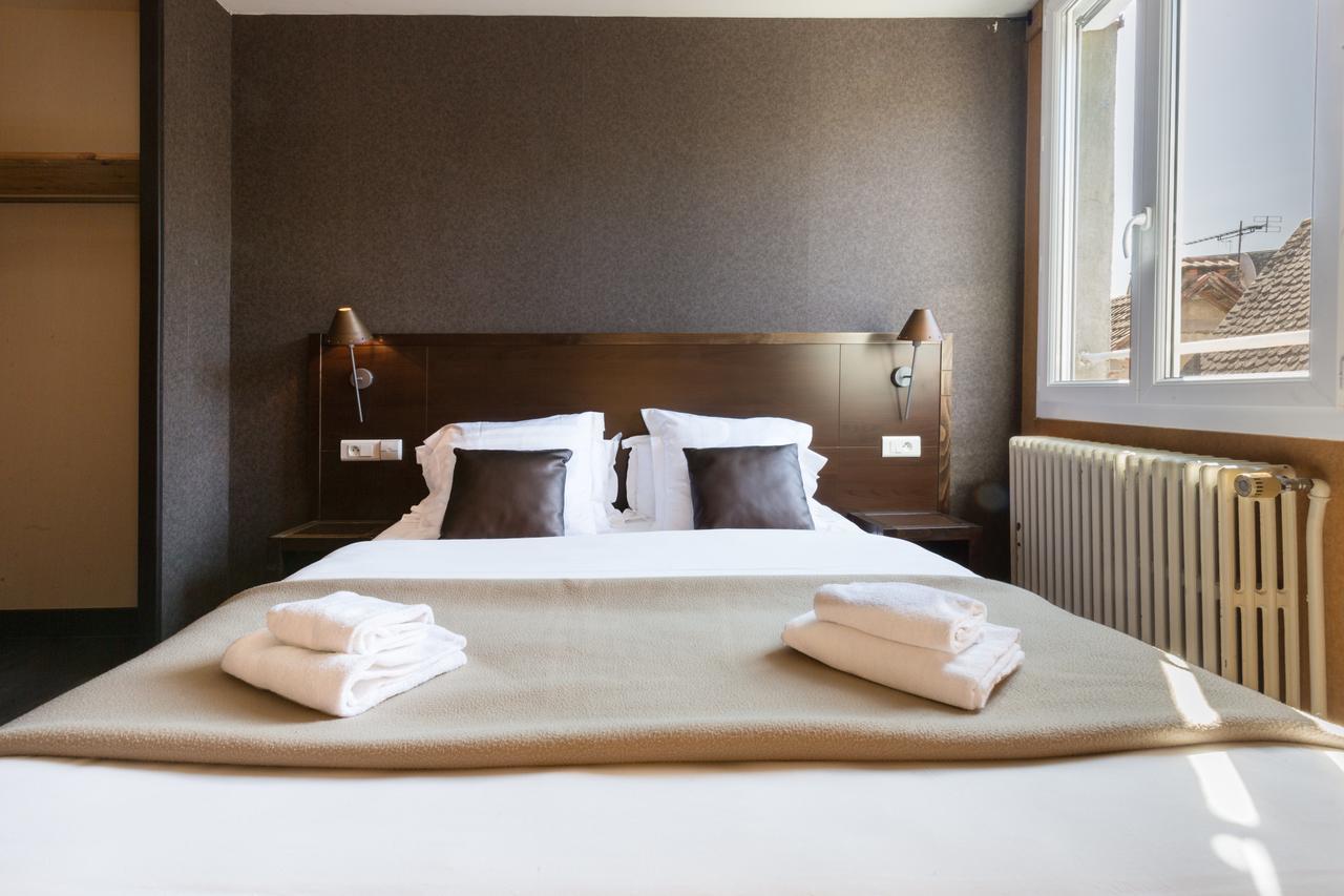 Contact Hotel Le Relais De Vellinus Больё-сюр-Дордонь Экстерьер фото