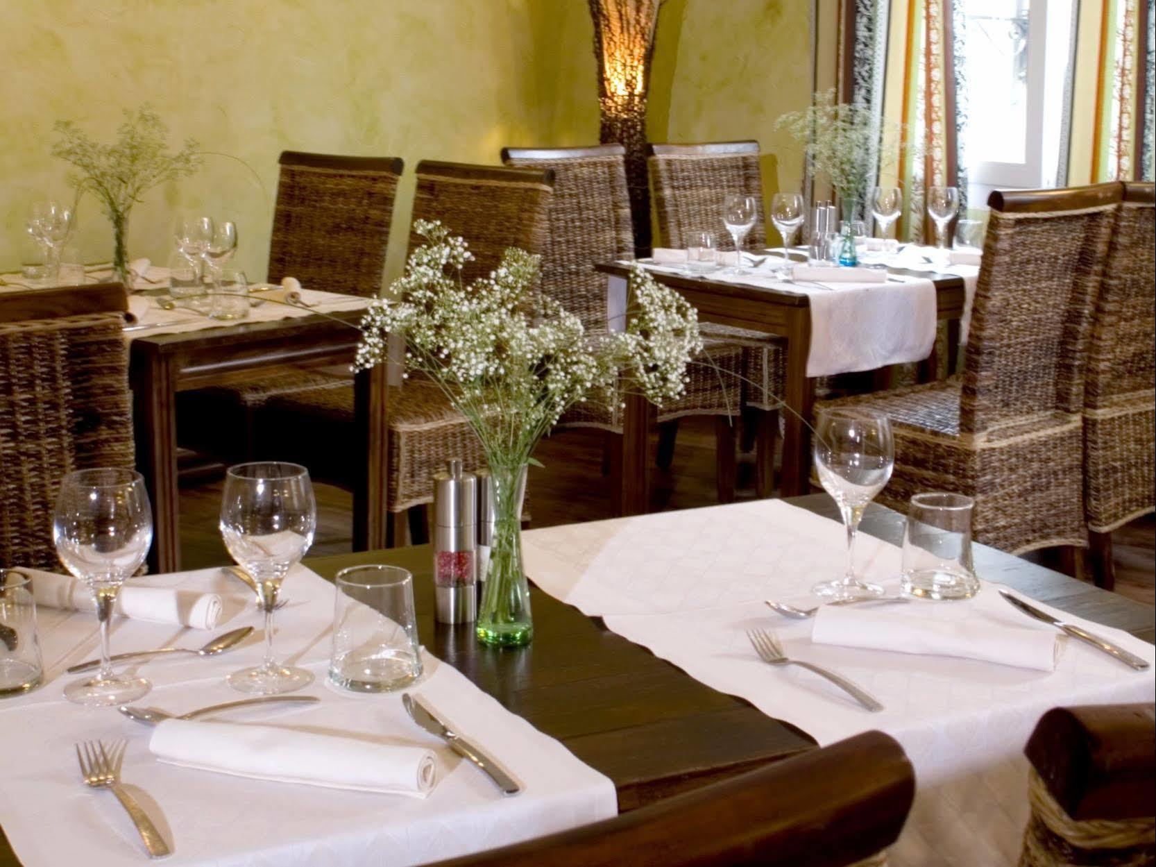 Contact Hotel Le Relais De Vellinus Больё-сюр-Дордонь Экстерьер фото